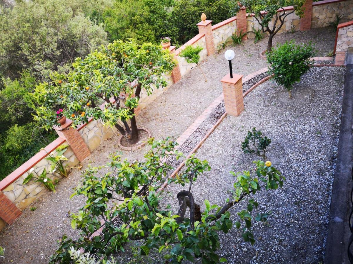 Villa Chris Taormina Exterior foto